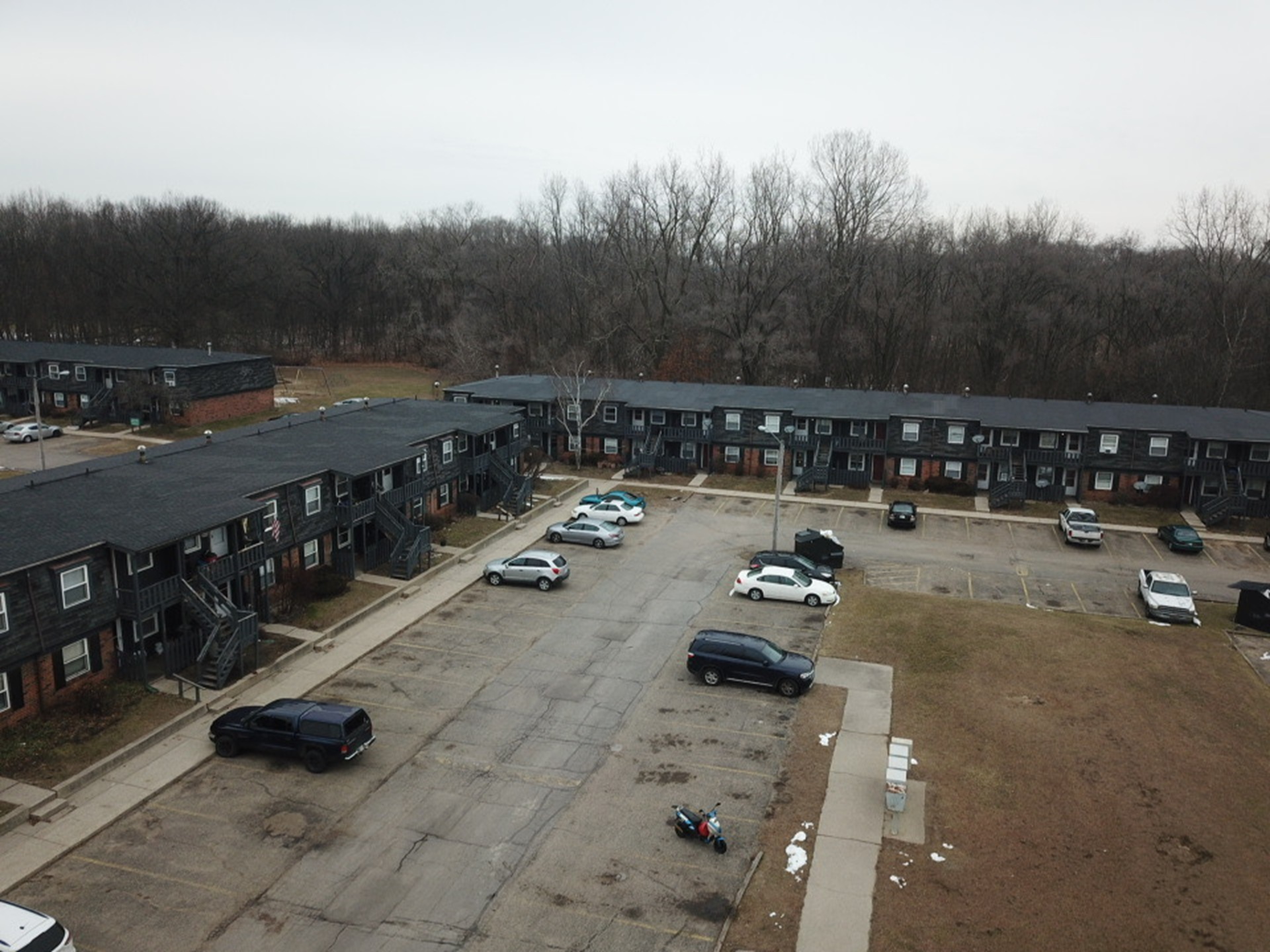 Forest Glen Apartments exterior in Elkhart Indiana